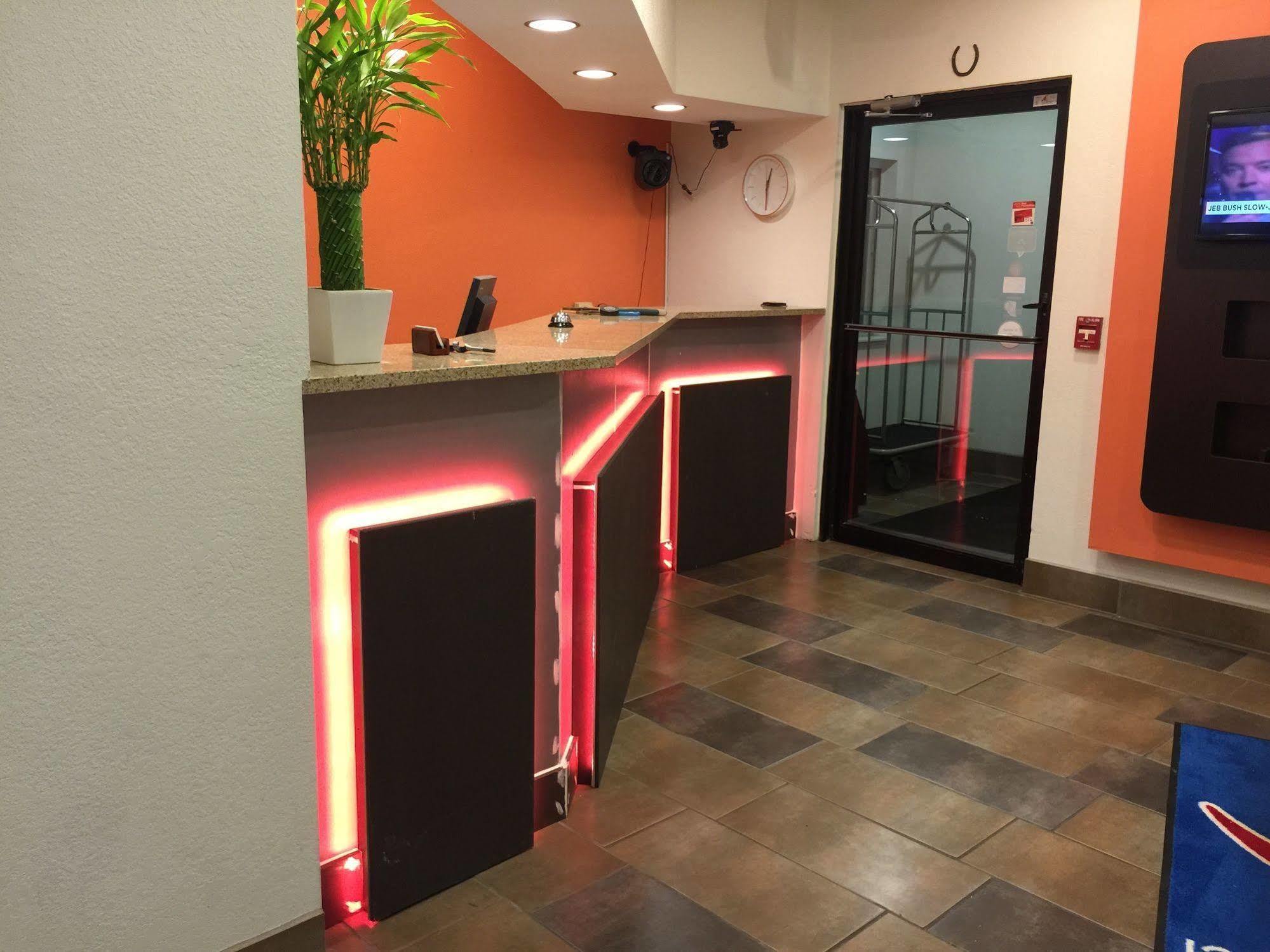 Motel 6-Anderson, In - Indianapolis Экстерьер фото